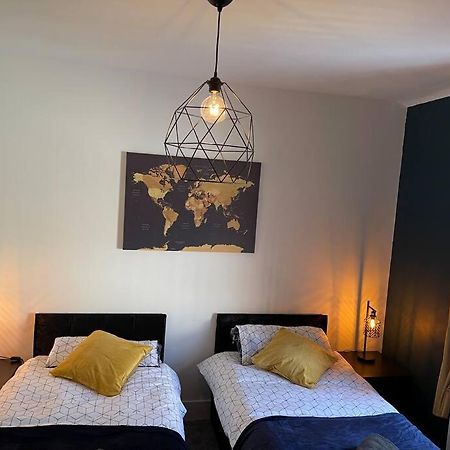 Luxury Accommodation. ウォラシー エクステリア 写真